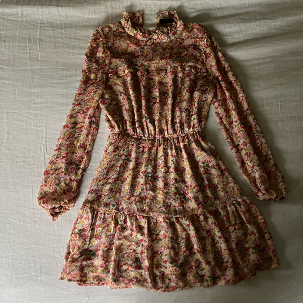 Vici Floral long sleeved dress, size xs